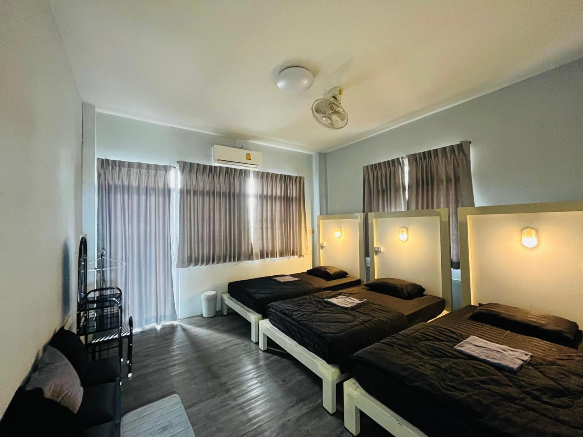 Patone Hostel Phra Nakhon Si Ayutthaya Zewnętrze zdjęcie