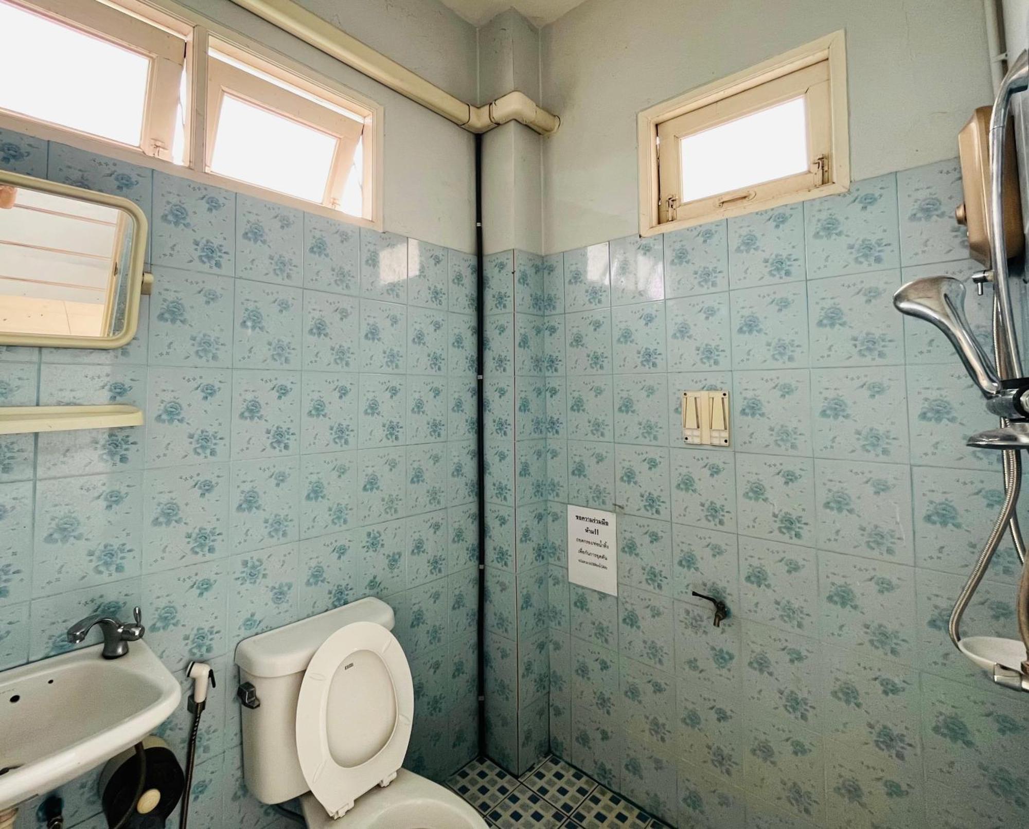 Patone Hostel Phra Nakhon Si Ayutthaya Zewnętrze zdjęcie